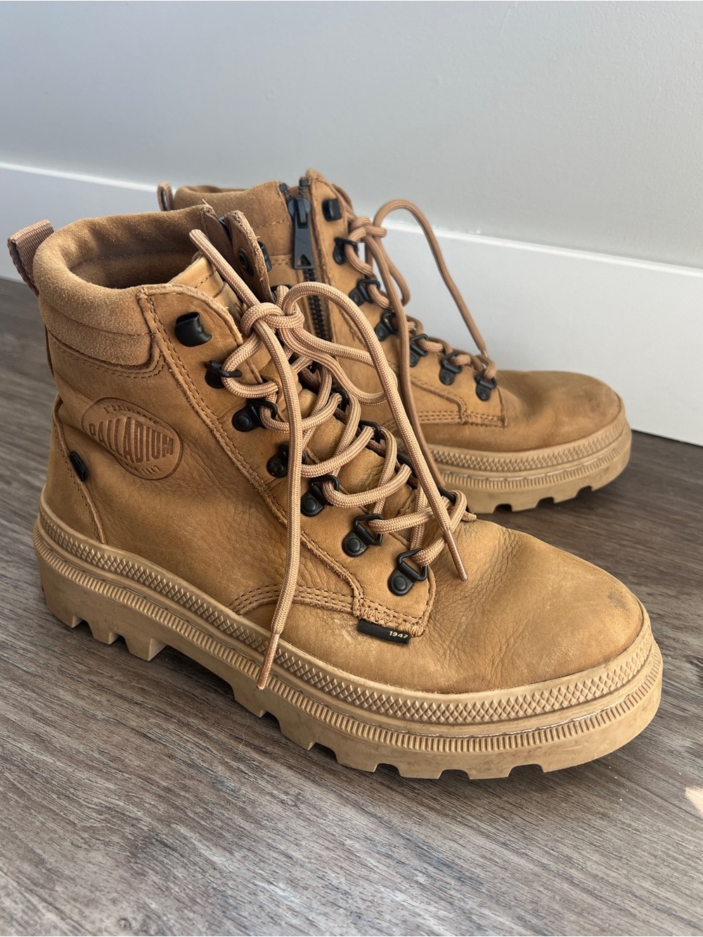 Palladium Women’s Leather Tan Boots